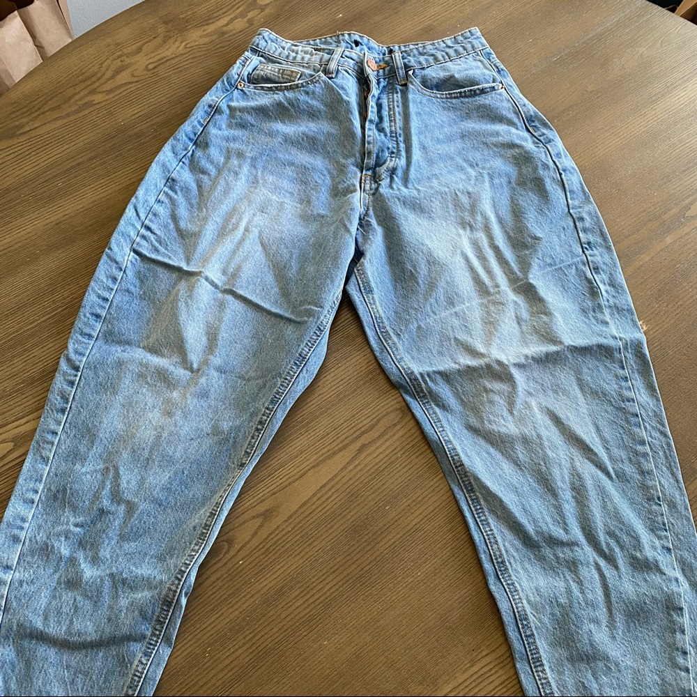 Skinny ankle mom jeans